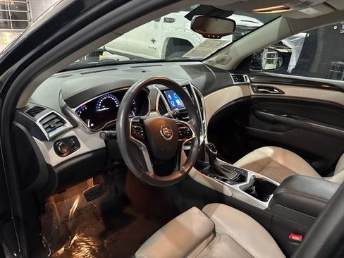 Used 2014 Cadillac SRX Luxury w/ Driver Awareness Package AWD/4WD image 9