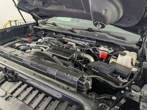 Certified 2024 Chevrolet Silverado 2500 High Country w/ Technology Package image 37