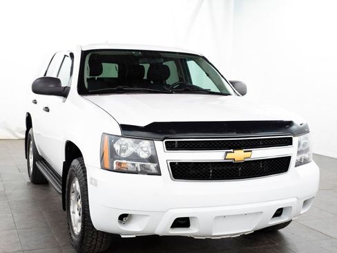 Used 2013 Chevrolet Tahoe 4WD image 1