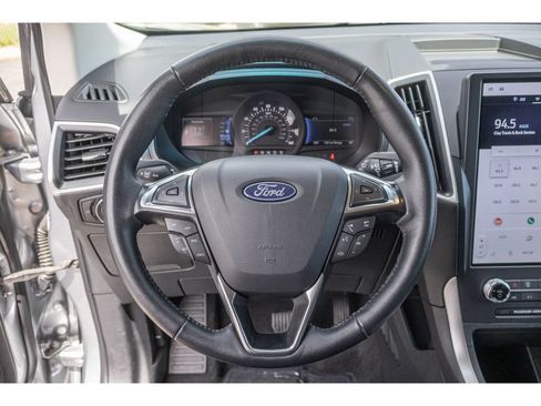 Used 2024 Ford Edge SEL AWD/4WD image 21