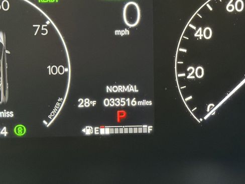 Used 2025 Honda CR-V Sport Touring image 16