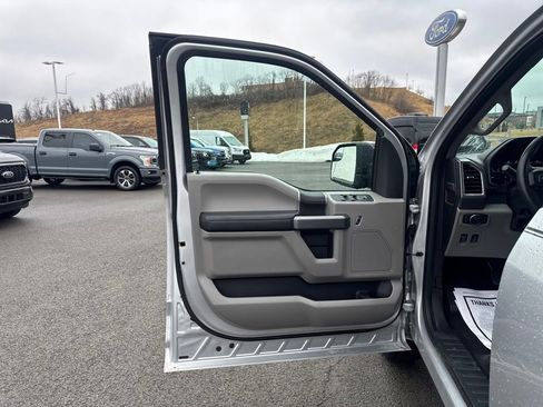 Used 2016 Ford F150 XLT w/ Equipment Group 301A Mid image 25