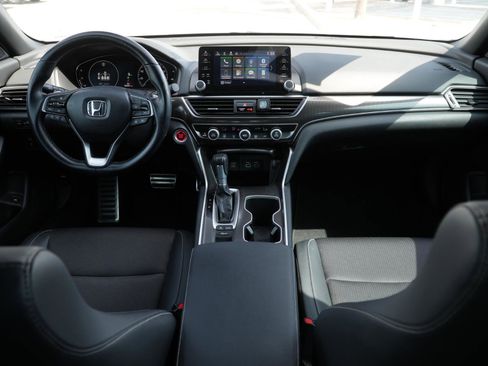 Used 2022 Honda Accord Sport image 19