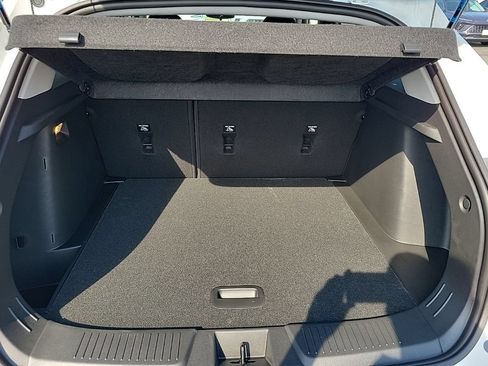 New 2026 Chevrolet Trax LT w/ Driver Confidence Package FWD image 8