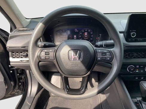 Certified 2023 Honda Accord LX image 14