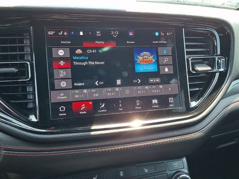 Used 2023 Dodge Durango GT AWD/4WD image 3