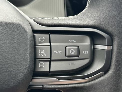New 2026 Jeep Cherokee Limited AWD/4WD image 33