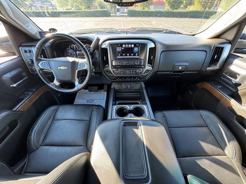 Used 2015 Chevrolet Silverado 3500 LTZ w/ Duramax Plus Package image 19