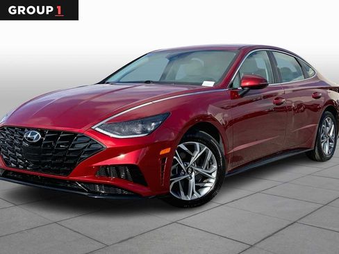 Used 2023 Hyundai Sonata SEL image 1