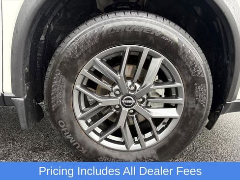 Used 2025 Nissan Rogue S AWD/4WD image 27