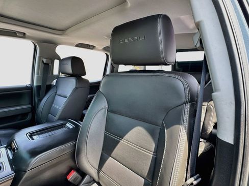 Used 2018 GMC Sierra 3500 Denali w/ Duramax Plus Package AWD/4WD image 12