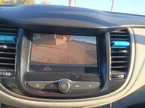Used 2020 Chevrolet Trax LS image 18