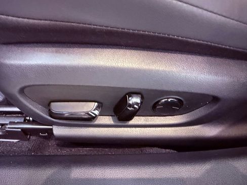 Certified 2023 Lexus ES 250 w/ Premium Package image 19