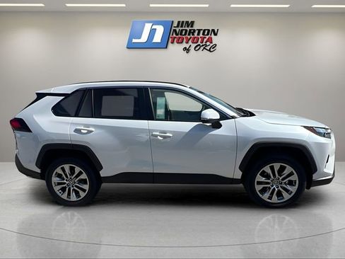 New 2025 Toyota RAV4 XLE Premium image 4
