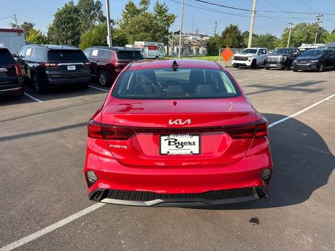 Used 2024 Kia Forte LXS w/ LXS Technology Package FWD image 28