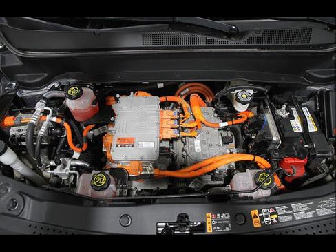 Used 2023 Chevrolet Bolt EUV LT FWD image 23