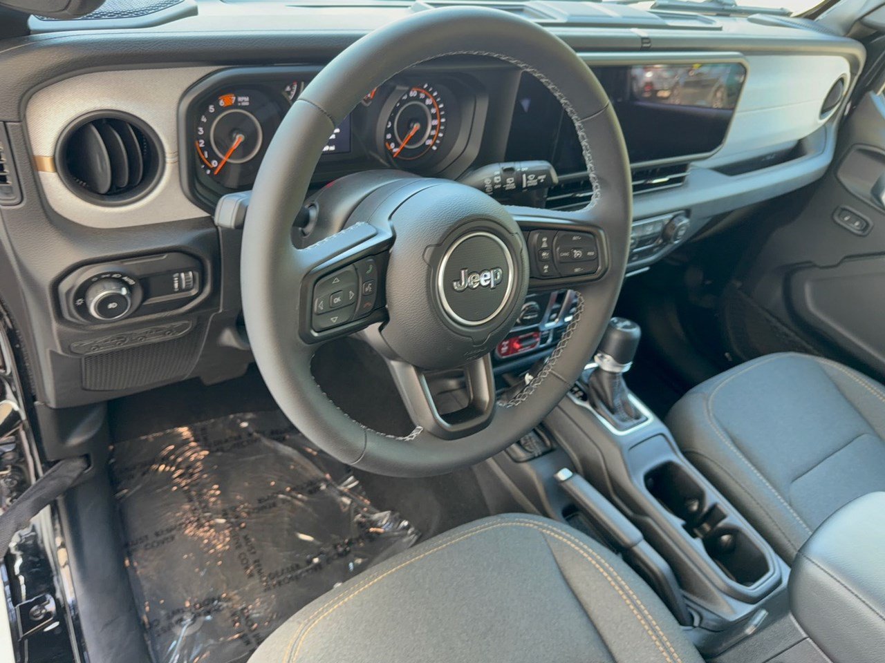 Used 2026 Jeep Wrangler Sport AWD/4WD image 4