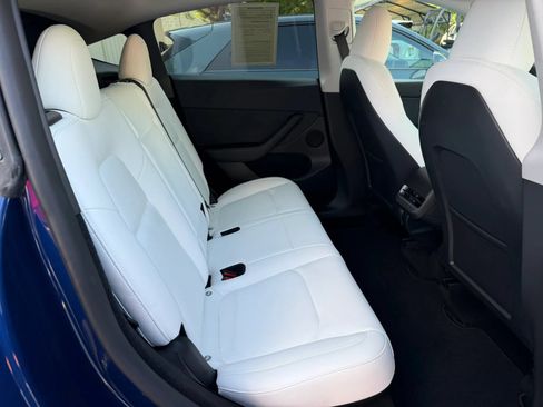 Used 2023 Tesla Model Y Long Range AWD/4WD image 20