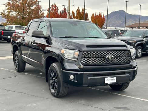 Used 2020 Toyota Tundra SR5 image 7