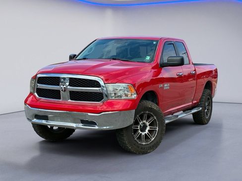 Used 2016 RAM 1500 Classic SLT RWD image 2