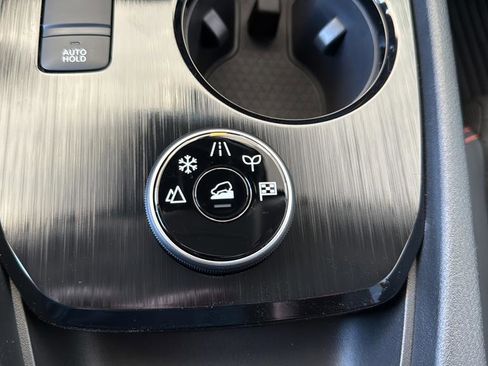 New 2026 Nissan Rogue SV AWD/4WD image 30