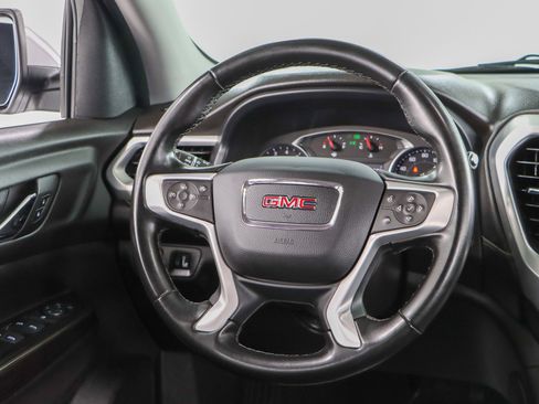 Used 2023 GMC Acadia SLT FWD image 12