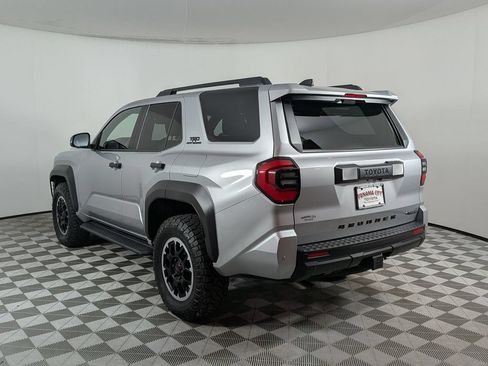 Used 2025 Toyota 4Runner TRD Off-Road AWD/4WD image 5