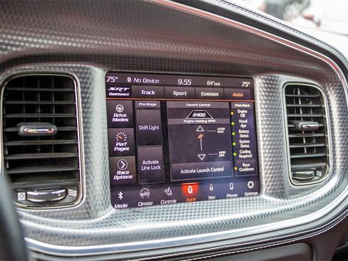 Used 2022 Dodge Charger SRT Hellcat w/ Harman/Kardon Audio Group image 38