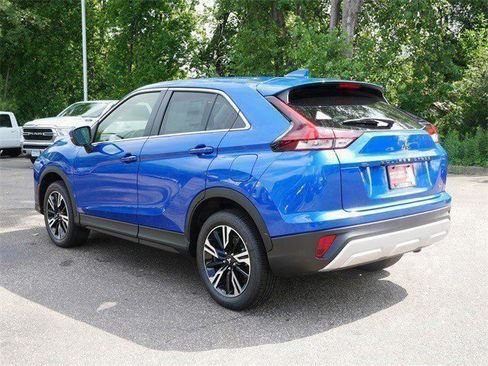 New 2025 Mitsubishi Eclipse Cross SE image 2