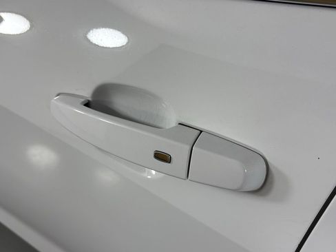 Used 2024 Chevrolet Malibu LT image 14