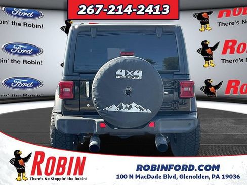 Used 2018 Jeep Wrangler Unlimited Sport S AWD/4WD image 6