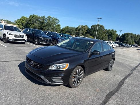 Used 2018 Volvo S60 T5 Dynamic w/ Vision Package AWD/4WD image 3