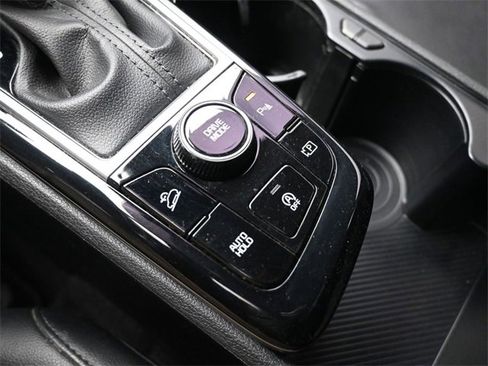 Used 2023 Kia Sportage EX image 27