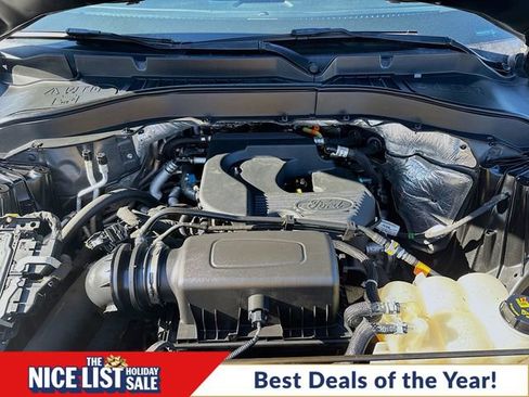 Used 2020 Ford Explorer XLT w/ Equipment Group 202A image 29