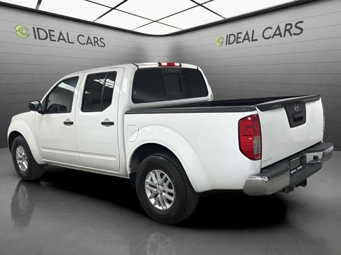 Used 2019 Nissan Frontier SV RWD image 7