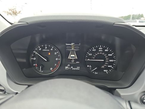 Used 2024 Subaru Crosstrek 2.0i w/ Crosstrek Mirror Package image 20