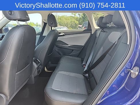 Used 2023 Volkswagen Taos SE FWD image 23