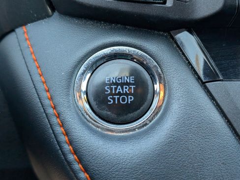 Used 2018 Toyota RAV4 SE w/ Power Extra Value Package FWD image 27