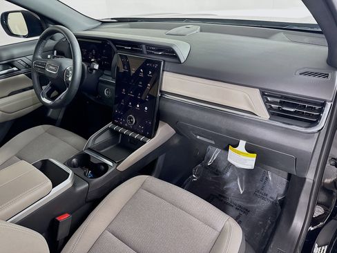 New 2025 GMC Terrain Elevation image 25