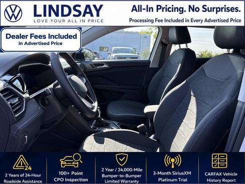 Used 2025 Volkswagen Taos SE AWD/4WD image 11