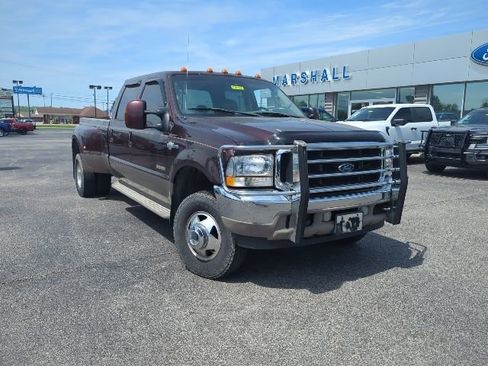 Used 2004 Ford F350 4x4 Crew Cab DRW Super Duty image 2