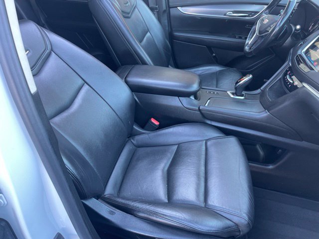 Used 2018 Cadillac XT5 Luxury w/ Driver Awareness Package AWD/4WD image 50
