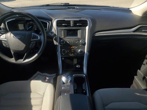 Used 2017 Ford Fusion S image 20