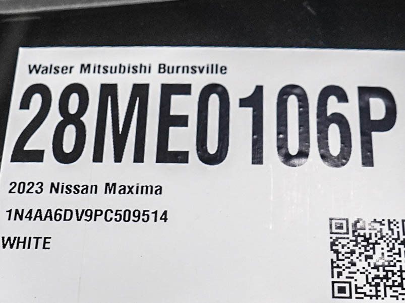 Used 2023 Nissan Maxima SL FWD image 29
