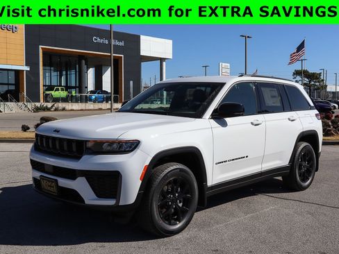 New 2026 Jeep Grand Cherokee Altitude AWD/4WD image 1