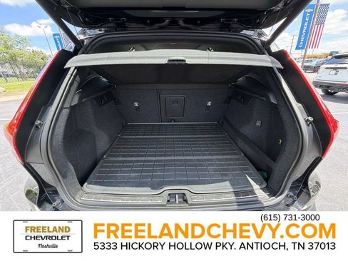Used 2019 Volvo XC40 T5 Inscription AWD/4WD image 14