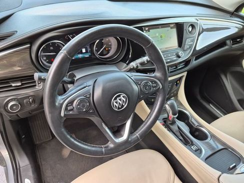 Used 2019 Buick Envision Essence FWD image 11