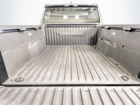 Certified 2024 Toyota Tacoma TRD Off-Road AWD/4WD image 26