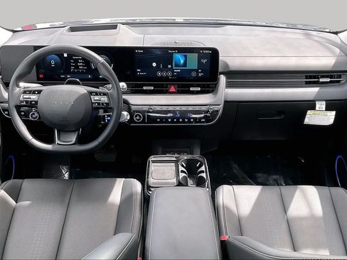 Certified 2025 Hyundai Ioniq 5 Limited AWD/4WD image 15