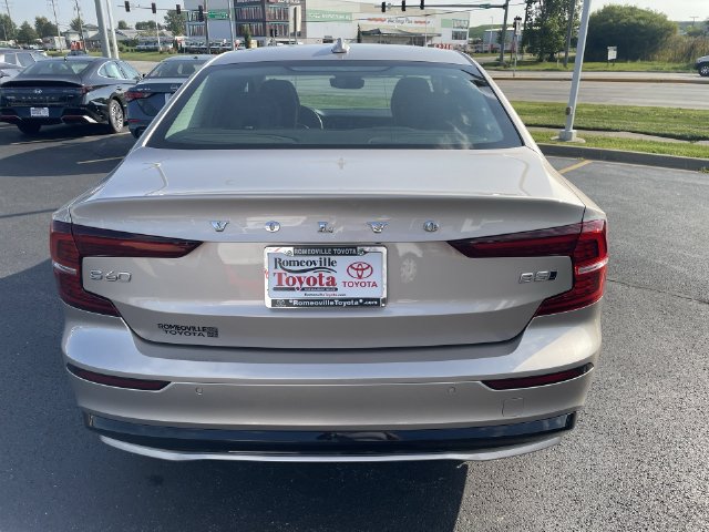 Used 2024 Volvo S60 B5 Core w/ Climate Package AWD/4WD image 33